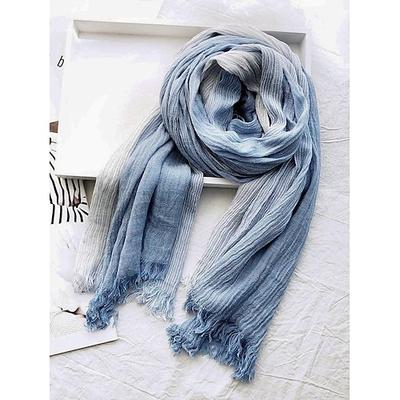 sciarpa leggera in cotone sfumato da uomo – accessorio di moda casual per outfit primaverili, autunnali e quotidiani