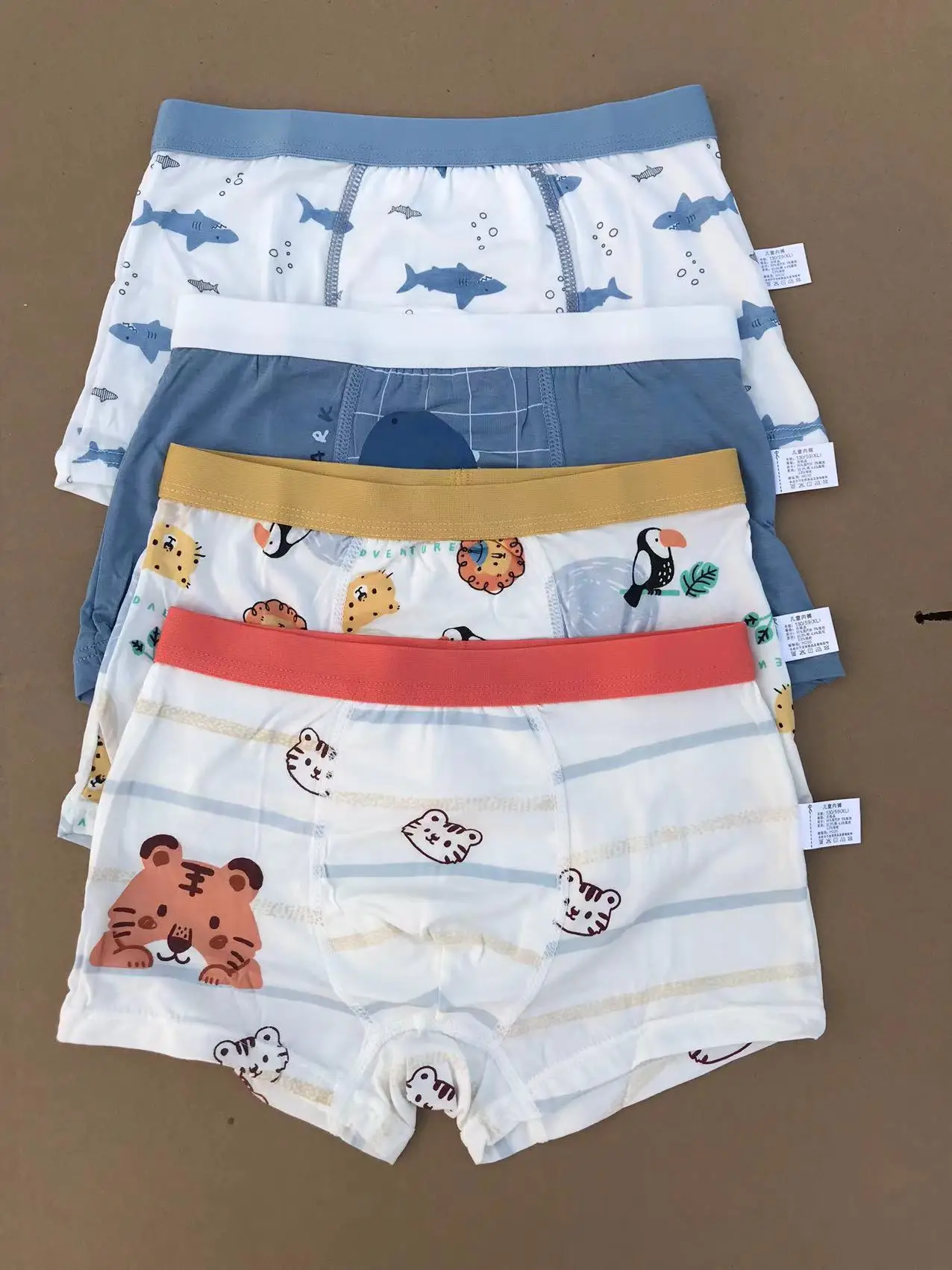 Junge Modal Boxer Größe 90-100 Kinder Unterhosen atmungsaktive Boxer Teenager Unterwäsche Image