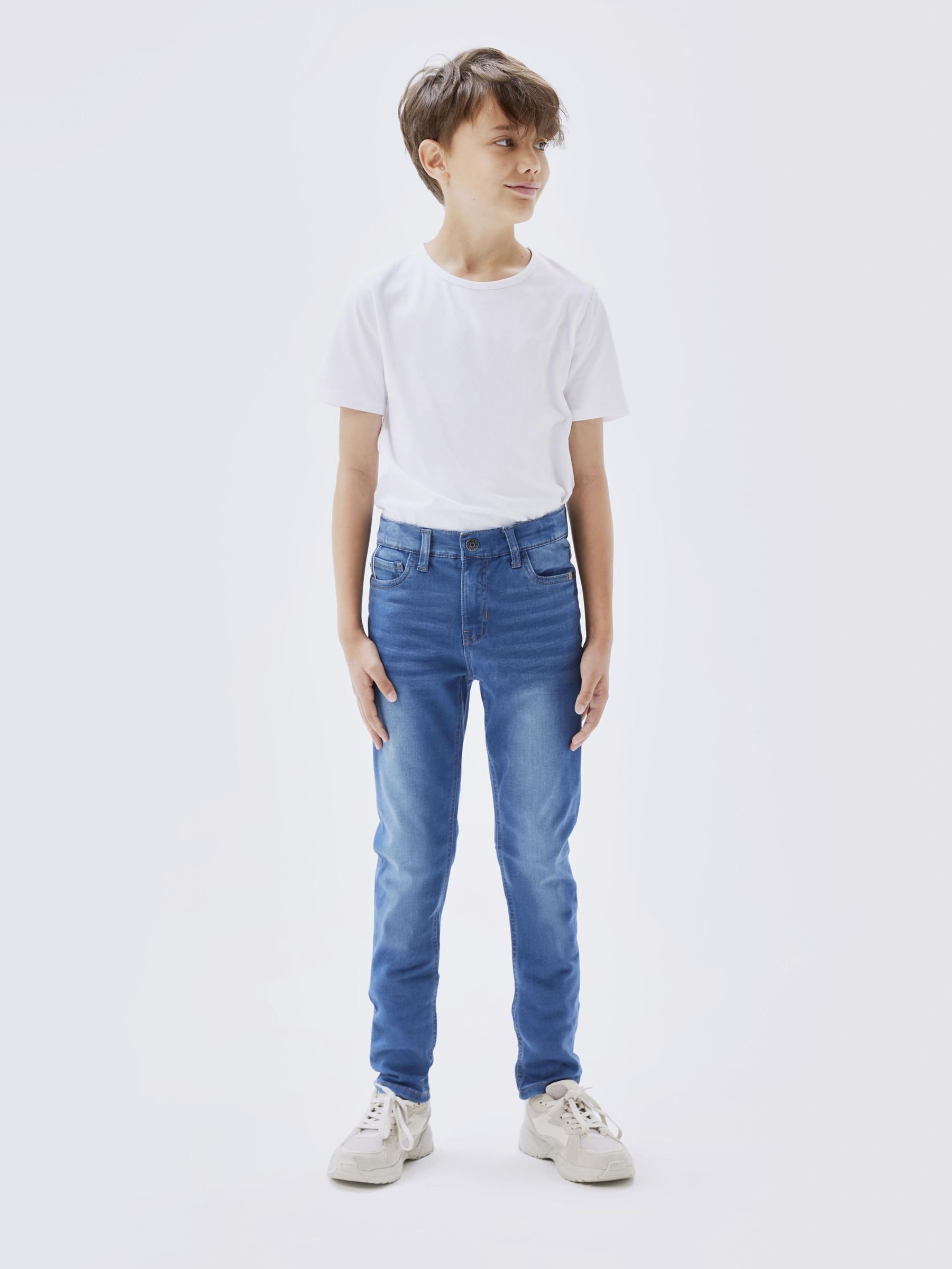 Stretch-Jeans NAME IT "NKMTHEO DNMCLAS PANT NOO", Jungen, Gr. 152, N-Gr, blau (medium, blau, denim), Denim/Jeans, Obermaterial: 41% Viskose, 31% Baumwolle, 25% Polyester, 3% Elasthan, Abriebeffekte, slim fit normal, Jeans 5-Pocket-Jeans Image