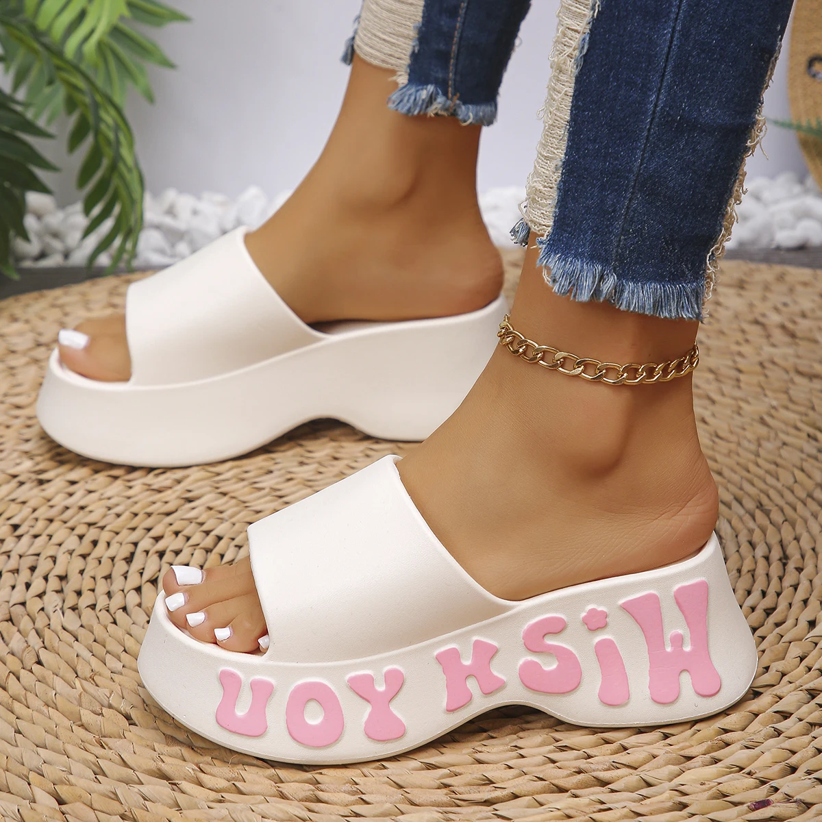 Chunky Plattform Keil Heels Hausschuhe Frauen 2025, Sommer Dicken Boden Strand Sandalen Frau Rutschfeste Indoor Outdoor Rutschen Schuhe