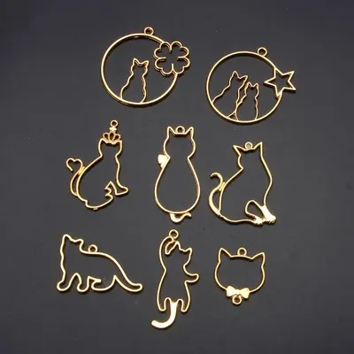 8 Pcs Exquisite Hollow for Pendants Metal Frame Charm with Epoxy Resin Supplies Alloy Open Back