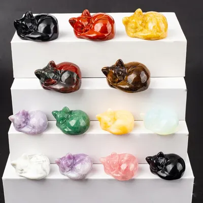 Figurines