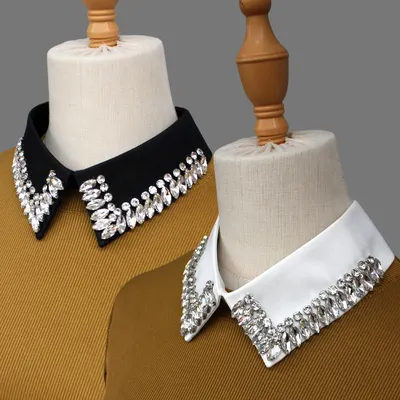 Retro rhinestone false collar. Luxurious beaded and shiny in spring, summer, autumn and winter.