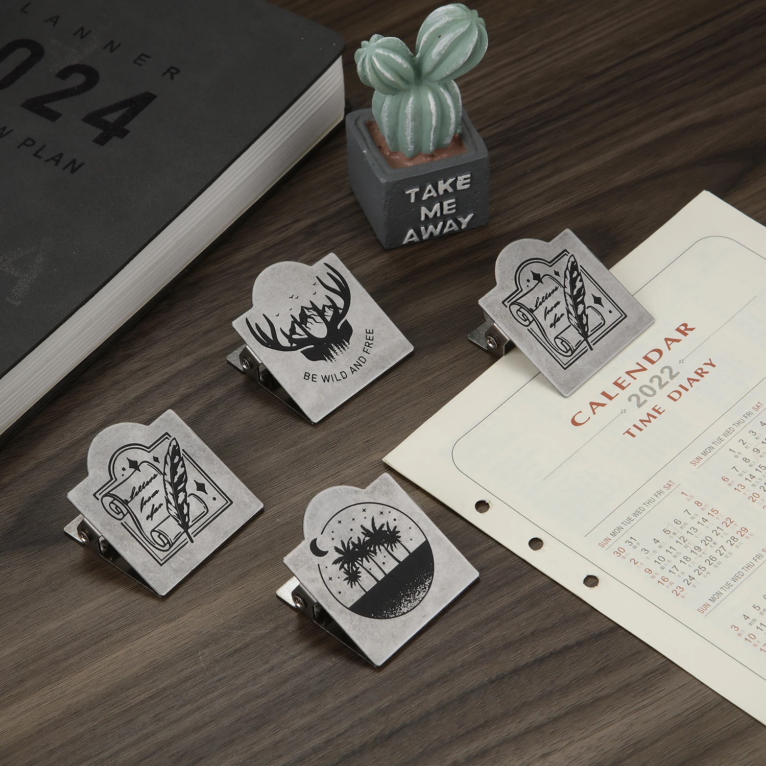 1 Stück Retro Metall-Bindeclips Faltbare Notiz- und Briefklammern Büroklammern Befestigungsclips für Büro und Schule 40mm Image