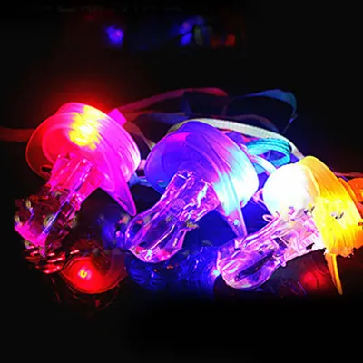 5 Pcs Flash Pacifier Whistle LED Light Pacifiers up Glow Sticks Flashing Nice Present Fashion