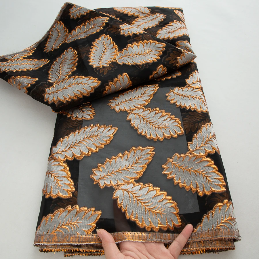 2025 francese jacquard tulle tessuto di pizzo di alta qualità 5 metri nigeriano africano broccato organza tessuto di pizzo per il vestito da partito A4224
