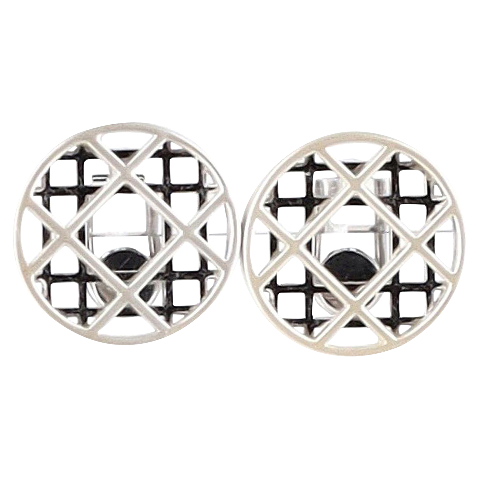 Dior Pre-owned Womens Christian Clip-on Earrings in Sterling Silver - One Size | Dior Pre-owned Sale | Discount Designer Brands