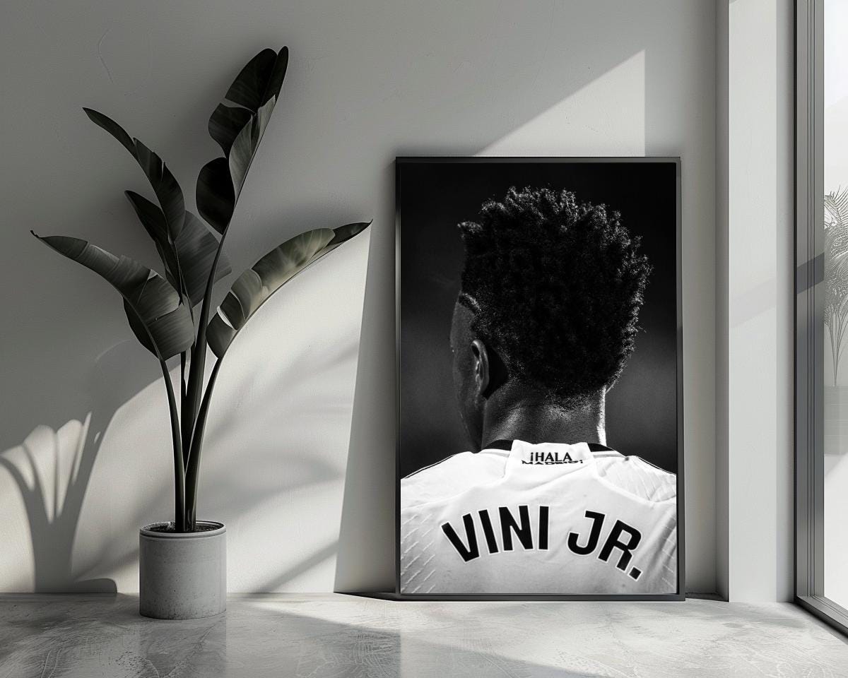 Poster Vini Jr. Poster da calcio Poster in bianco e nero Poster sportivo Poster da atleta Arte murale per l'arredamento della casa | 3722 | Regalo per