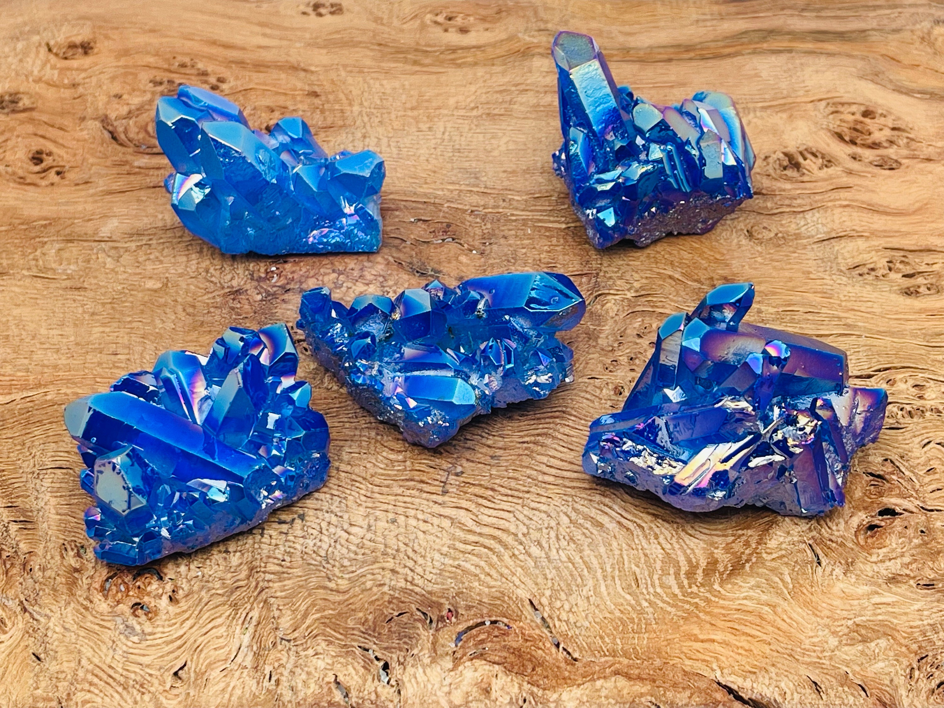 Cluster di cristalli Aura blu - Cluster di quarzo Aura arcobaleno - Pietra preziosa Aura - Cristalli sfusi all'ingrosso