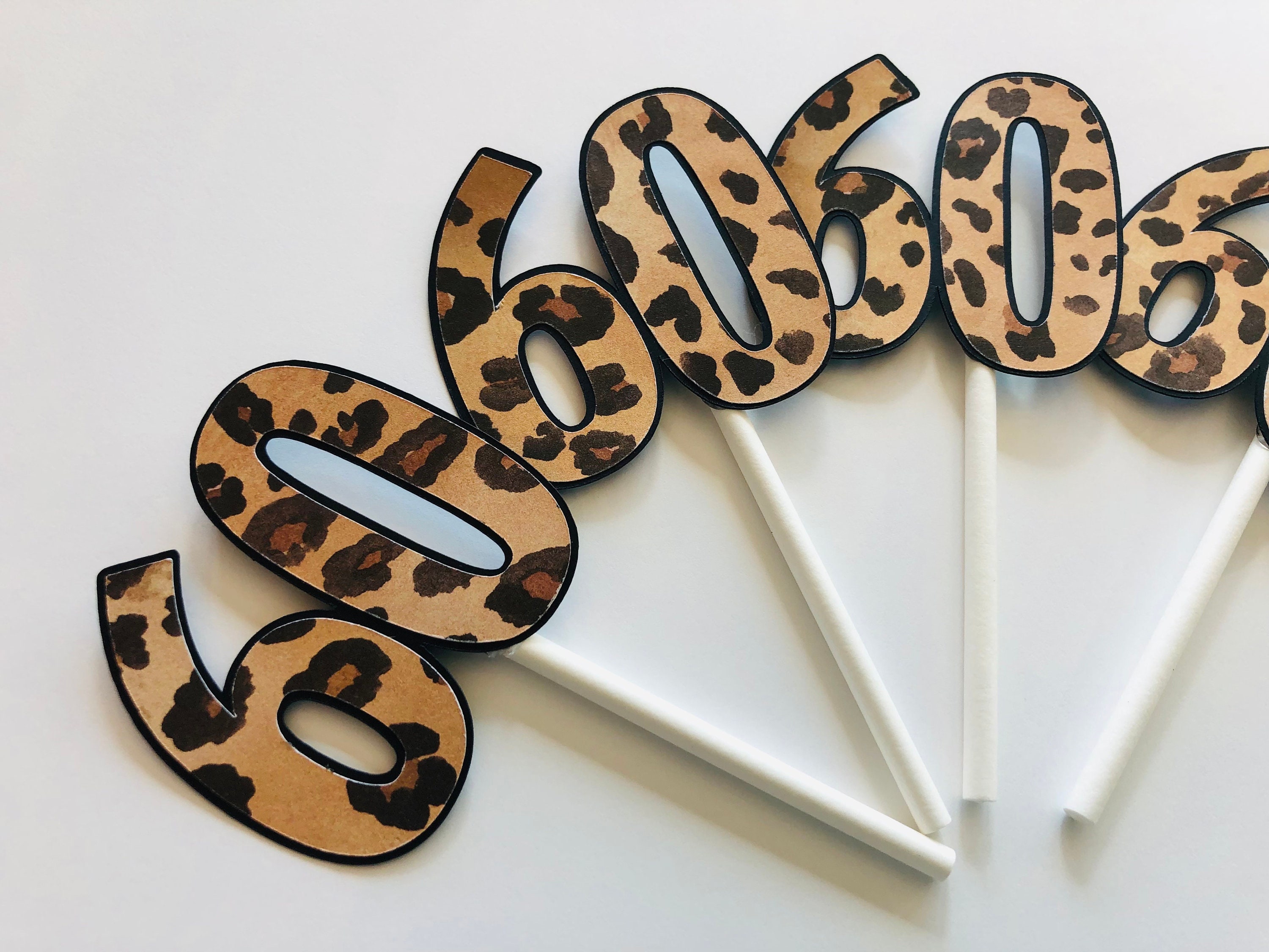 60 toppers leopardati, 60 toppers, 60 toppers cupcake, toppers leopardati, toppers cupcake leopardati, toppers compleanno, 60 decorazioni per feste, l