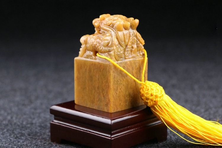 Sigillo di taglio cinese, sigillo personalizzato cinese, scultura di sigillo di pietra cinese, sigillo quadrato di pietra cinese con il tuo nome incis
