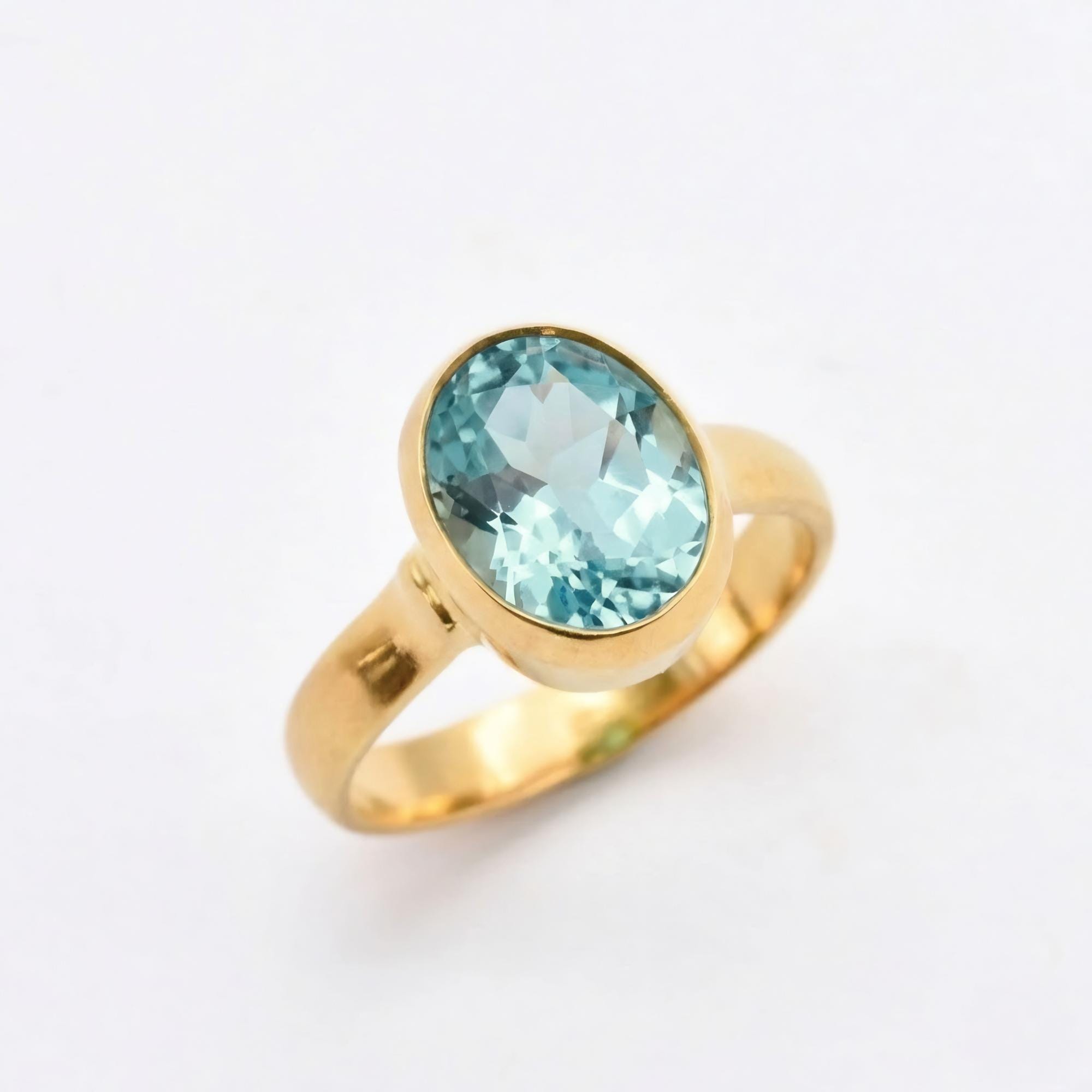 Anello in oro con acquamarina, anello con acquamarina, acquamarina sintetica, anello solitario blu, anello vintage, anello acquamarina, anello placcat