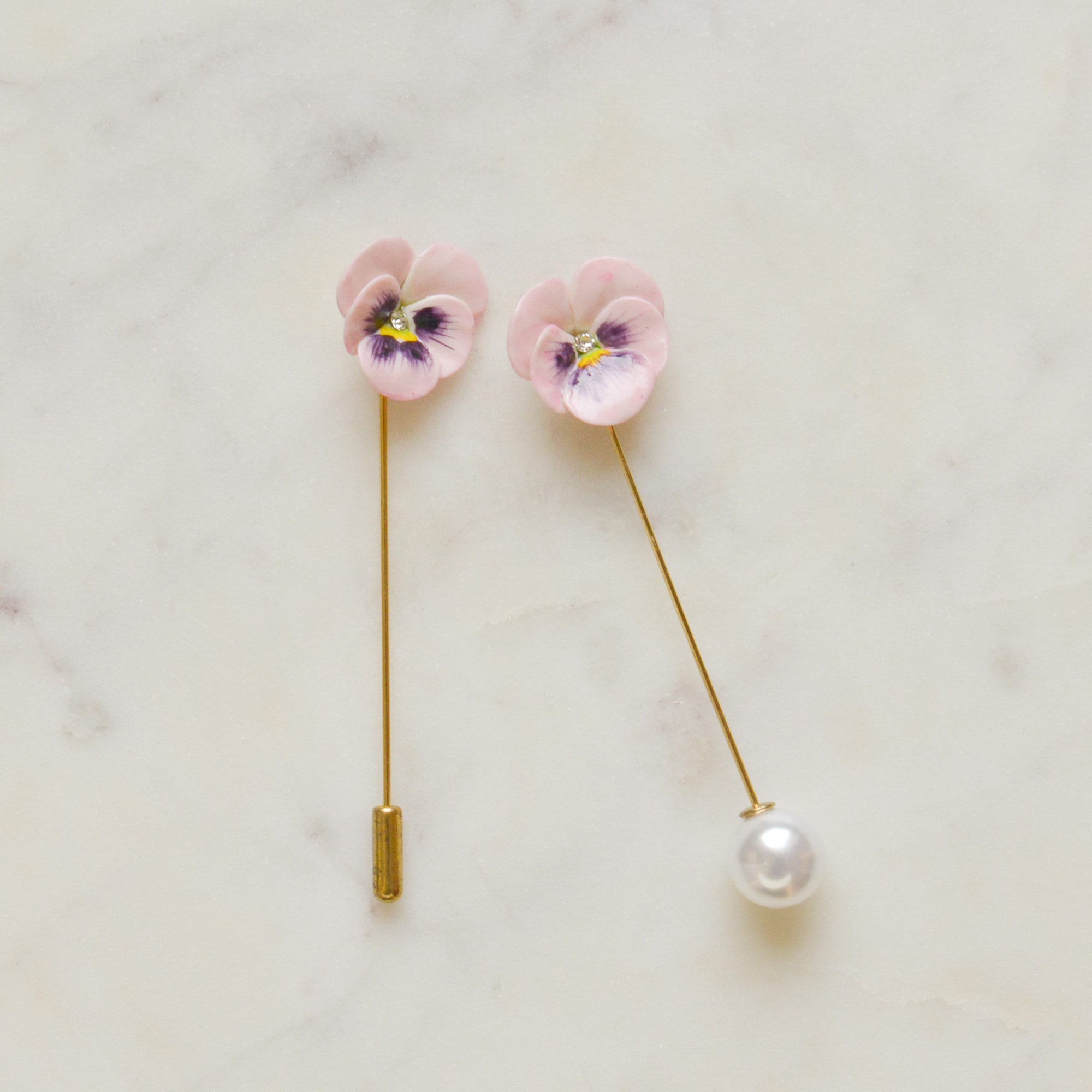 Spilla a forma di viola rosa in porcellana/Spilla a forma di viola/Spilla a forma di spilla da matrimonio/Spilla a forma di fiore rosa/Spilla da baver