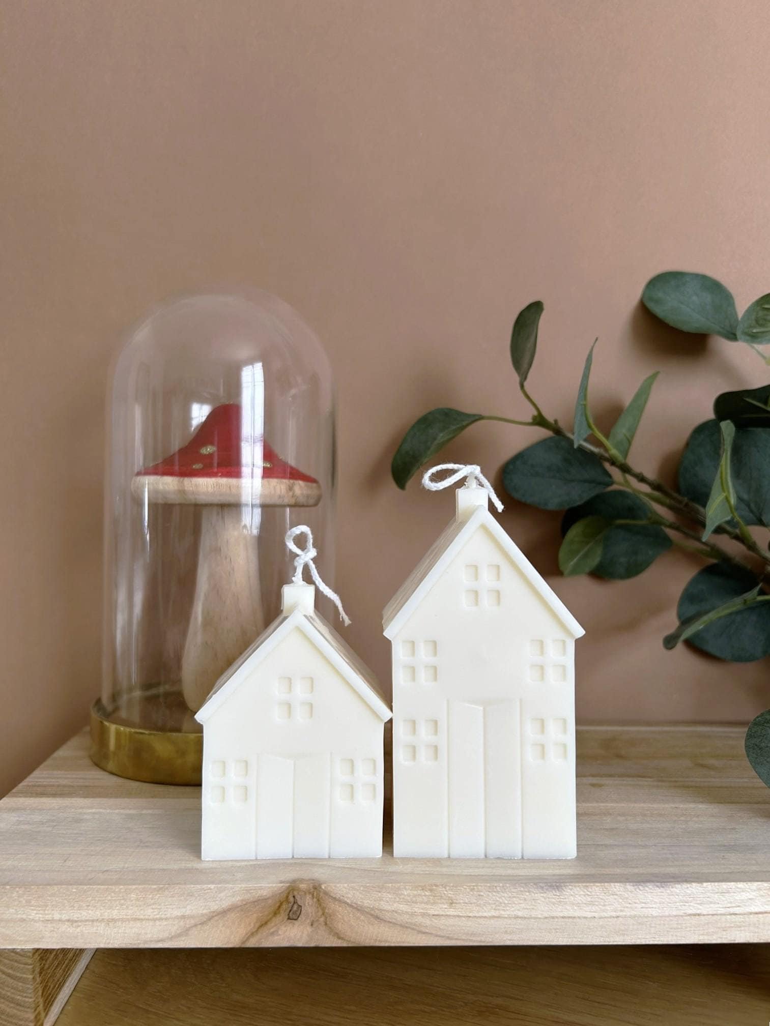 Candela profumata Casa, casa scandinava, idea decorativa, candela originale, festa della mamma, candela profumata, idea regalo, forma chalet, candela.