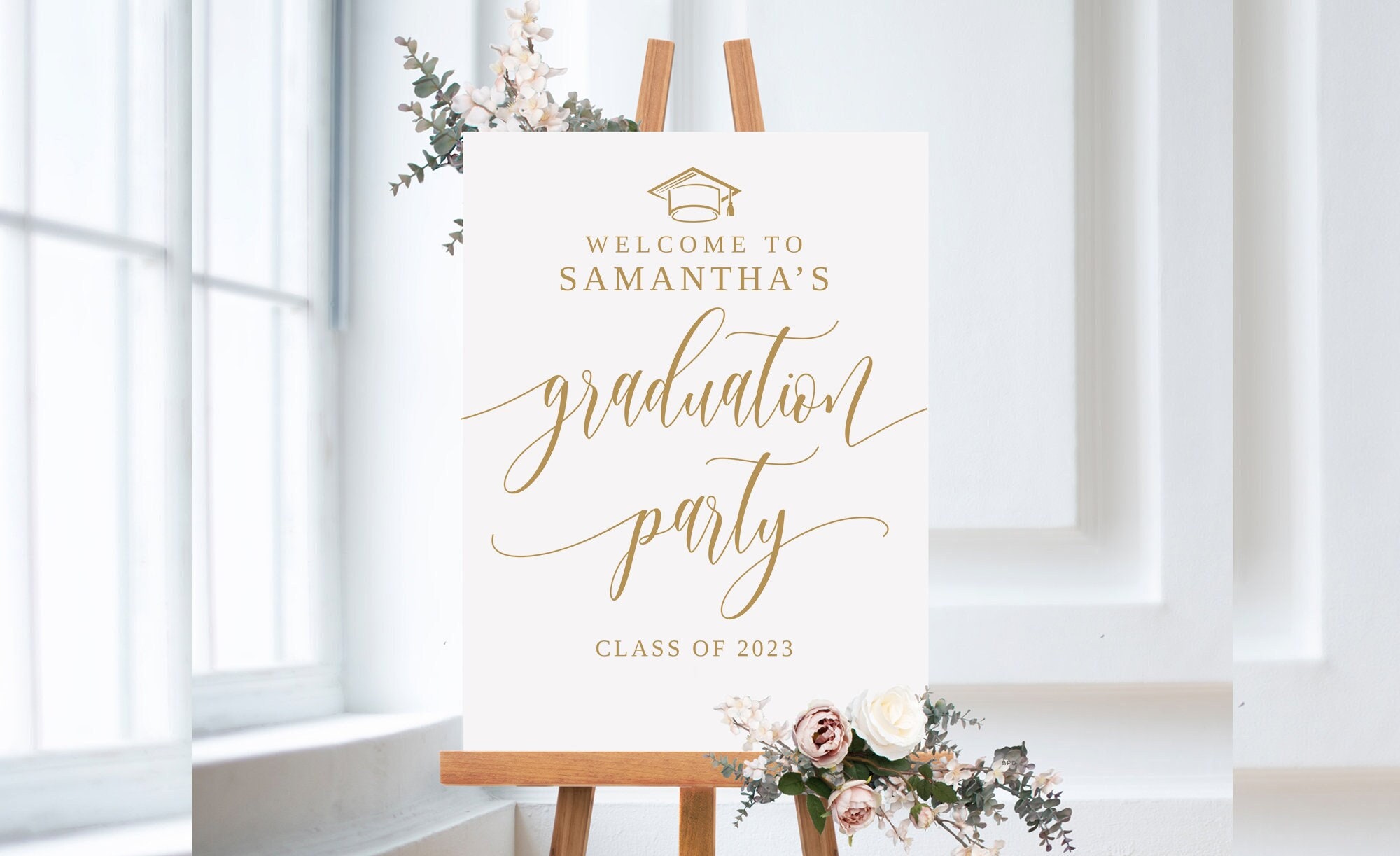 Cartello di benvenuto per festa di laurea in oro, modello di cartello di benvenuto per laurea, celebrazione di laurea, cartello di benvenuto per festa