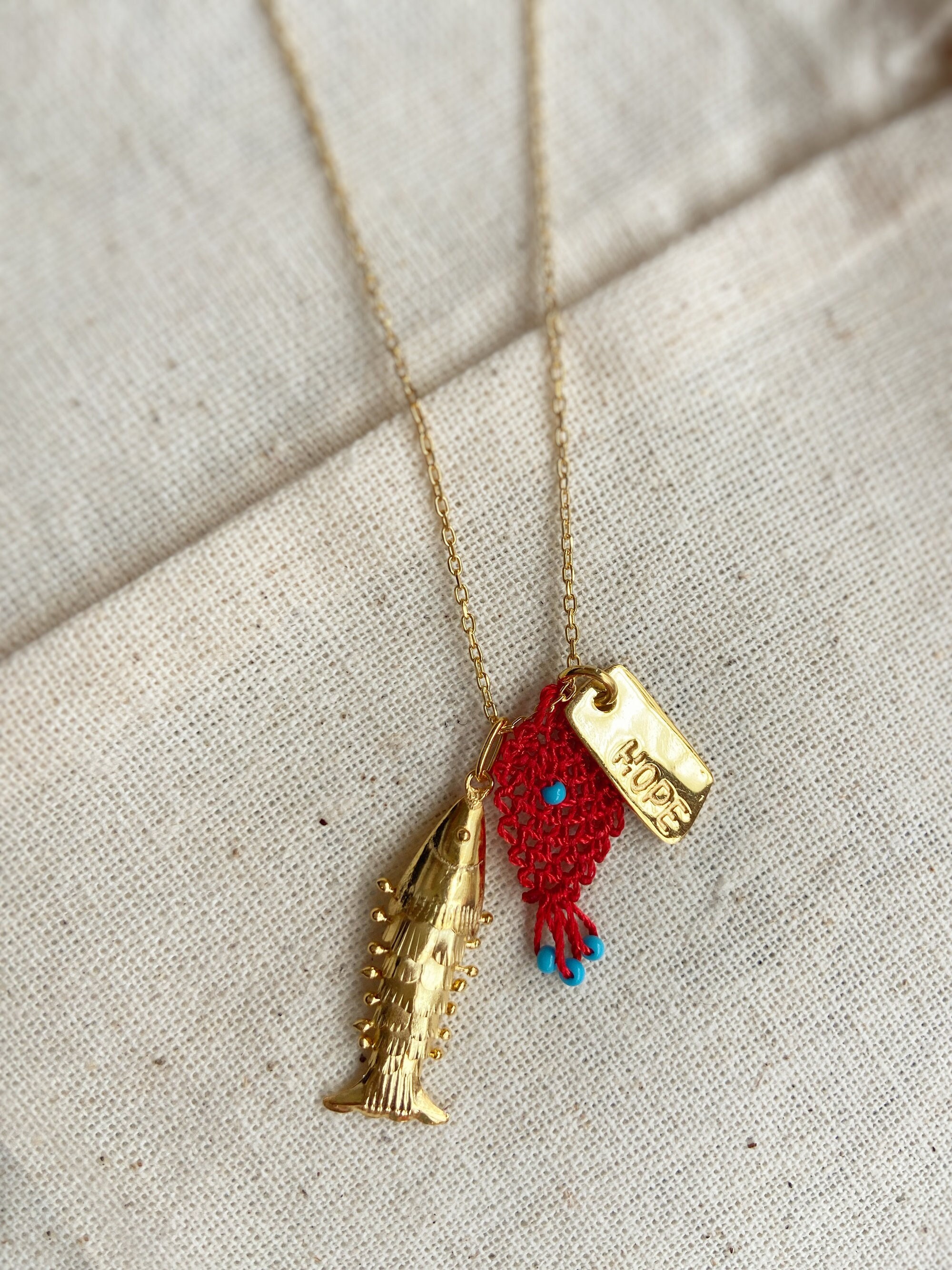 Collana di pesci in argento sterling 925, collana di pesci d'oro, collana rossa minimale, collana amante dei pesci, regalo per gli amanti dei pesci