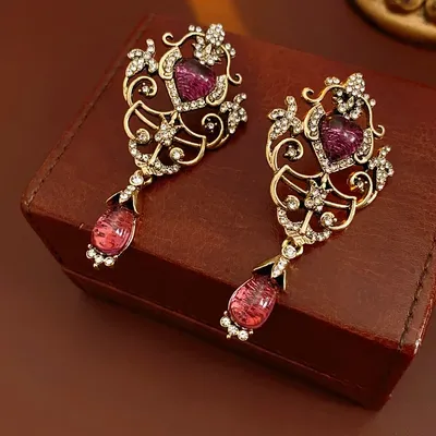 Vintage Drop Earrings for Women Inlaid Rhinestone Heart Water Drop Flower Hollow Earring Light Luxury Charms Jewelry Gift
