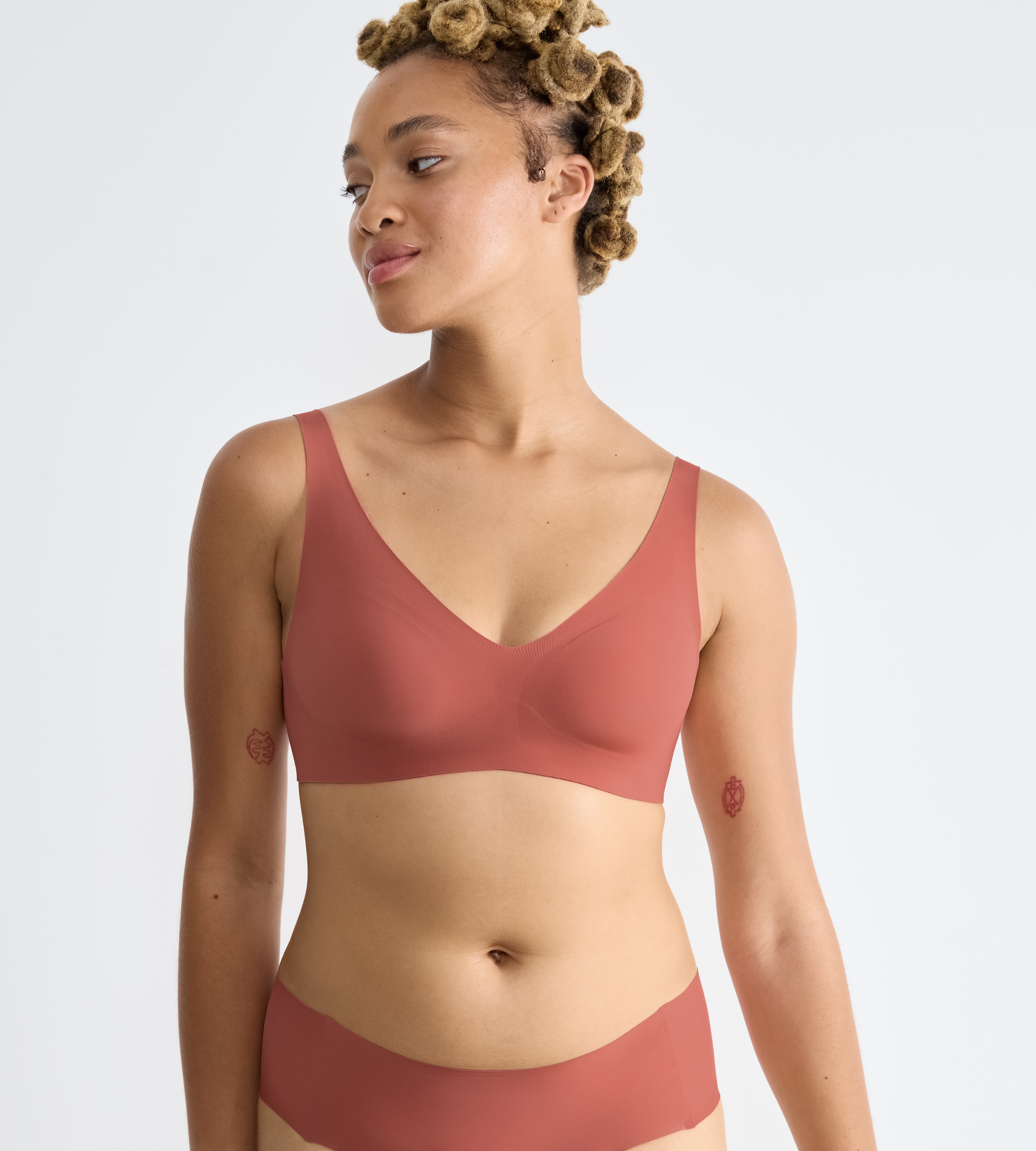 Soft-BH SLOGGI "ZERO Feel 2.0", Kinder, Gr. XL, N-Gr, orange (candid orange), Single Jersey, Obermaterial: 76% Polyamid, 24% Elasthan, BHs Soft-BH, nahtlos, herausnehmbaren Pads, V-Ausschnitt, breite Träger