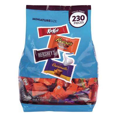 Hershey's Assorted Minis Value Pack, Assorted Chocolates, 63.4 oz Bag, 230 Pieces (GRR22002450)