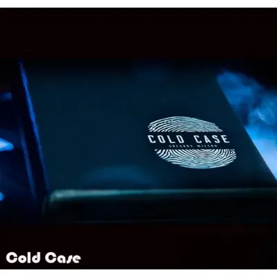 Cold Case (Gimmicks) By Greg Wilson Close Up Gimmicks Poker Deck Street Mentalism Classic Card Magic