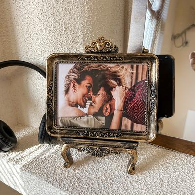 "TEMU 7" Vintage Copper Photo Frame - Elegant Oval Desktop Decor With Design, Living Room, Bedroom, Or Office - Ideal Gift For Christmas, Birthdays, Valentine's Day, Room Decor" Image