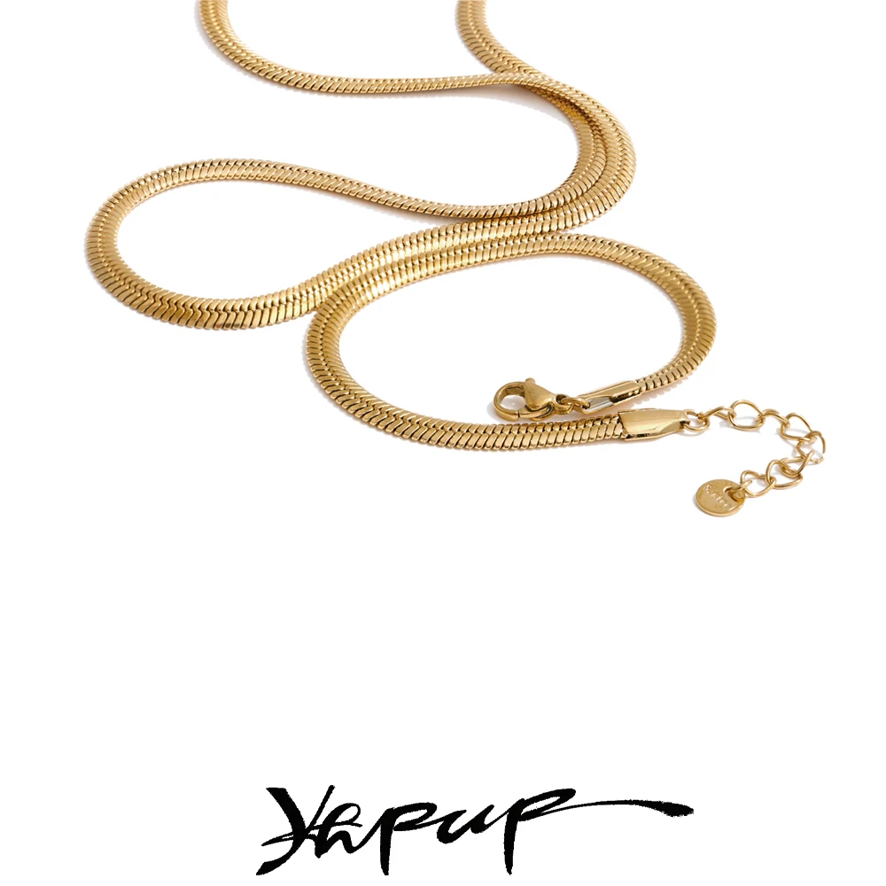 Yhpup Bracciale con collana a catena a serpente in metallo minimalista di qualità Impermeabile in acciaio inossidabile Versatile quotidiano Donna Uomo Gioielli unisex