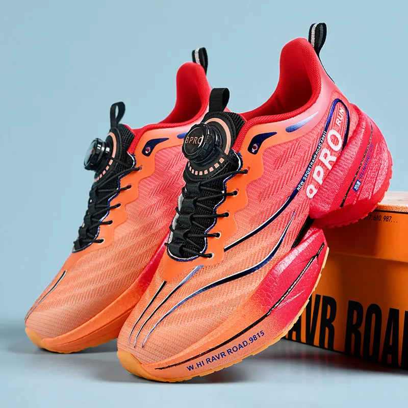 Scarpe da corsa sportive da maratona con piastra in carbonio da uomo Nuove scarpe sportive in mesh leggero e traspirante Scarpe da ginnastica comode e antiscivolo da donna