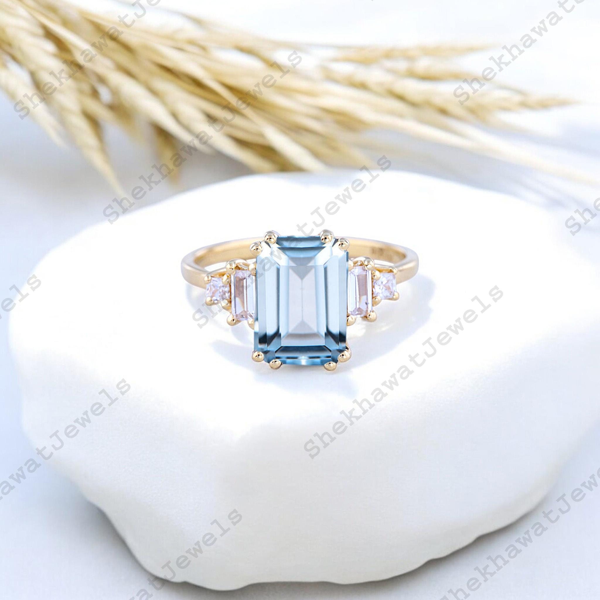 Anello vintage con acquamarina taglio smeraldo, anello di fidanzamento con acquamarina, anello con acquamarina e diamanti, anello natalizio unico, reg