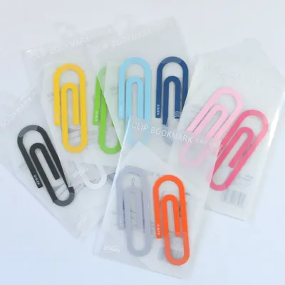 2pcs Iron Paper Clip Bookmark The Back Stitch Creative Bookmark Metal Teacher Gift Funny Office