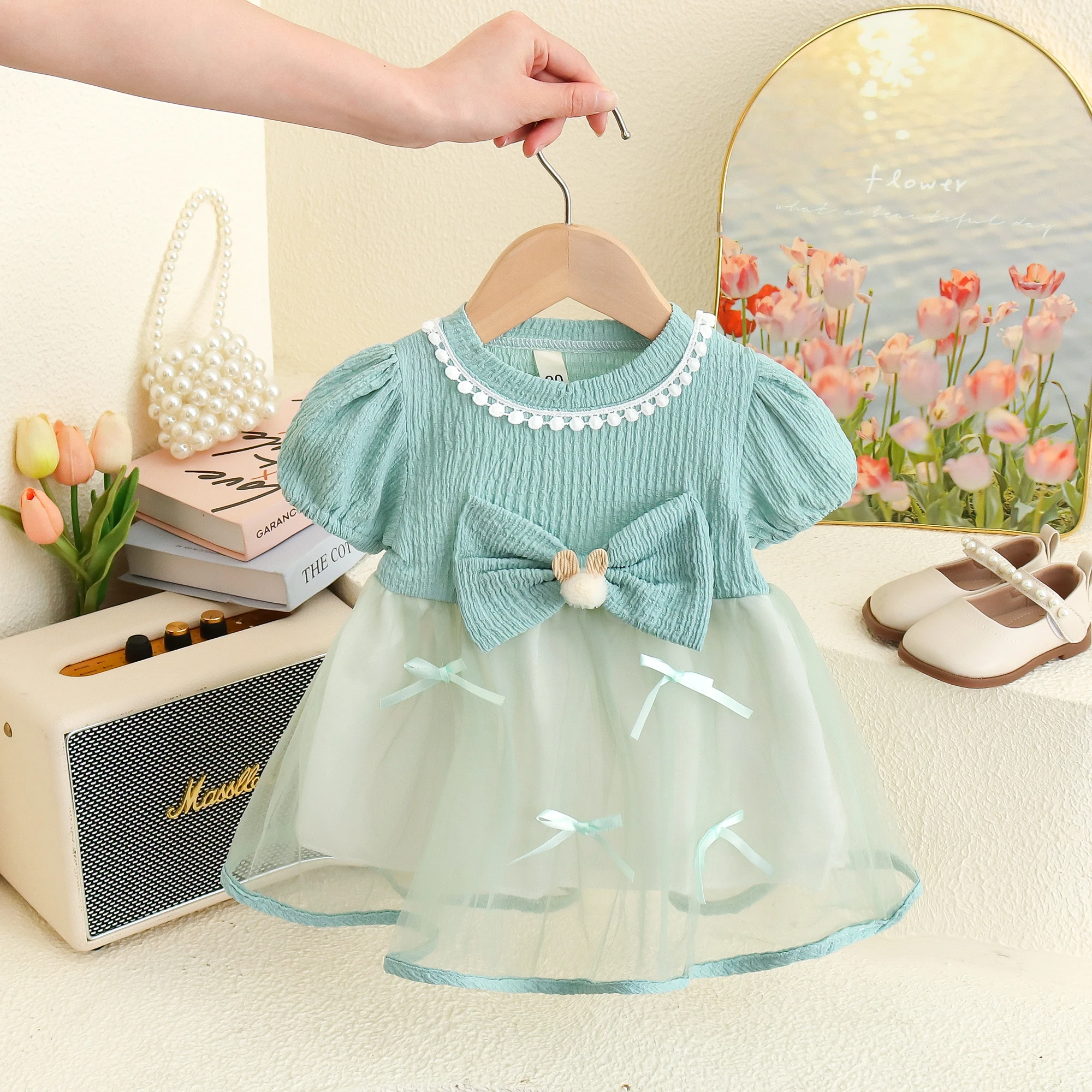 Baby Mädchen Neue Westlichen Stil Prinzessin Kleid Für Mädchen Im Sommer Bogen Spitze Rundhals Blase Hülse Mesh Patchwork Kleid Image