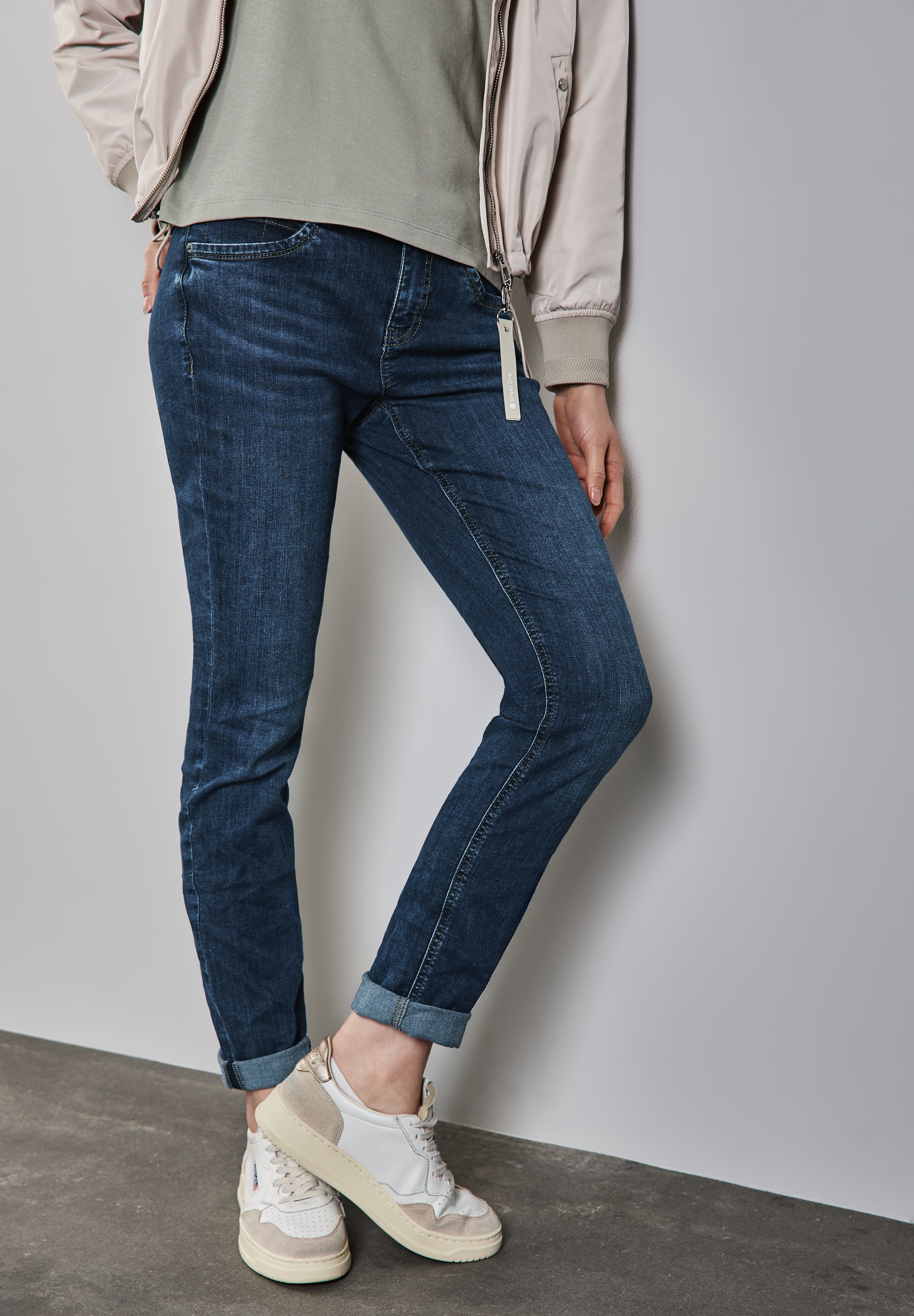 5-Pocket-Jeans STREET ONE "Style Jane", Damen, Gr. 25, Länge 32, blau (dunkelblau wash), Denim/Jeans, Obermaterial: 78% Baumwolle, 21% Polyester, 1% Elasthan, unifarben, lang, Jeans 5-Pocket-Jeans, mit Stretch, Topseller