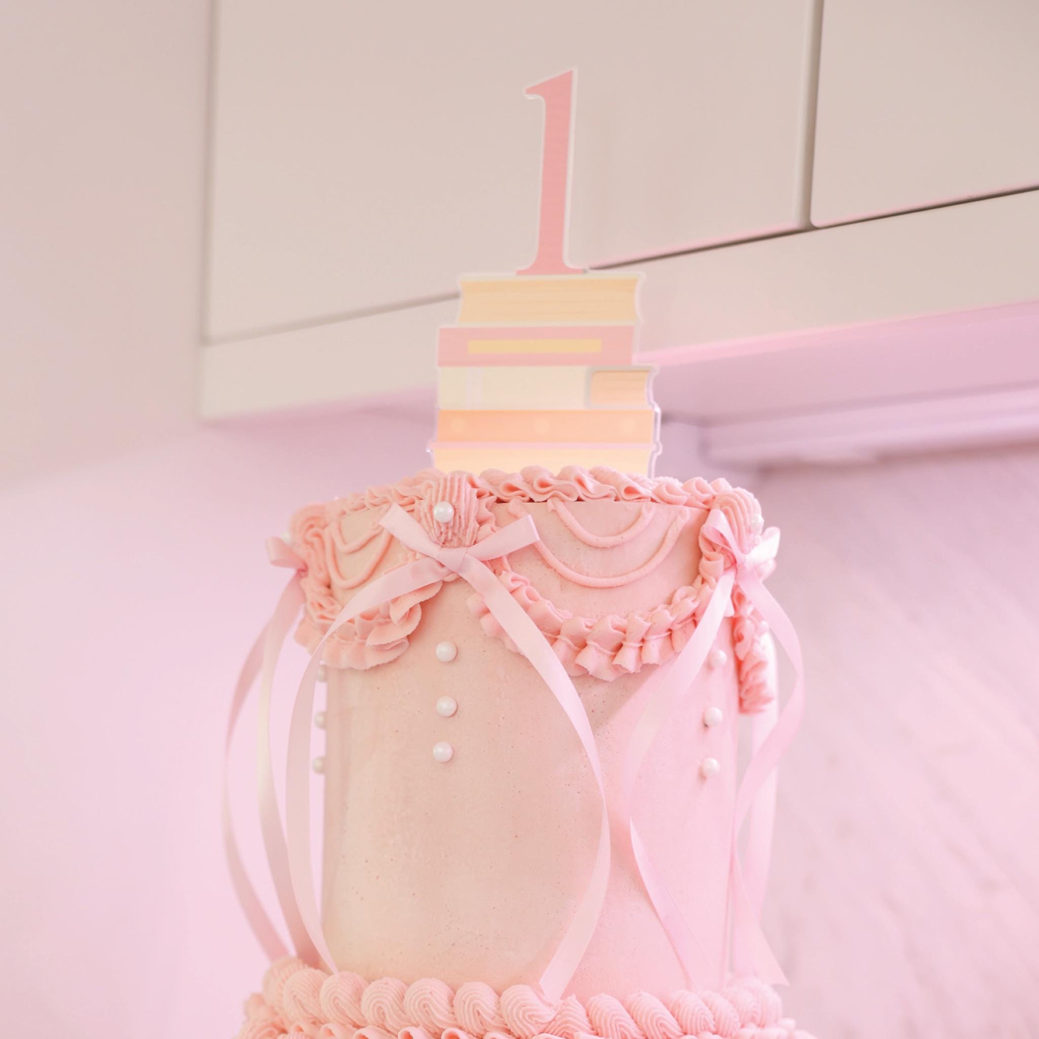 "Topper per torta di compleanno \"Primo capitolo\" - Topper per torta di compleanno in acrilico - Topper per torta \"Primo capitolo\" - Topper per torta di"