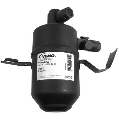 Vemo A/C Receiver Drier, 24-month or 24,000-mile limited warranty V30-06-0037