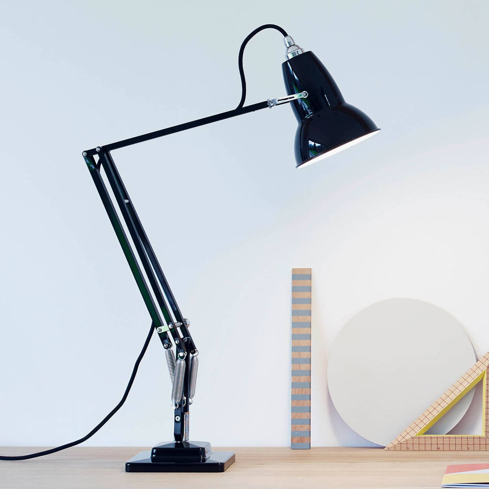 Anglepoise LED Schreibtischlampe Original 1227, schwarz, für Arbeitszimmer / Büro, Metall, Industrielles Design, LED Tischlampe