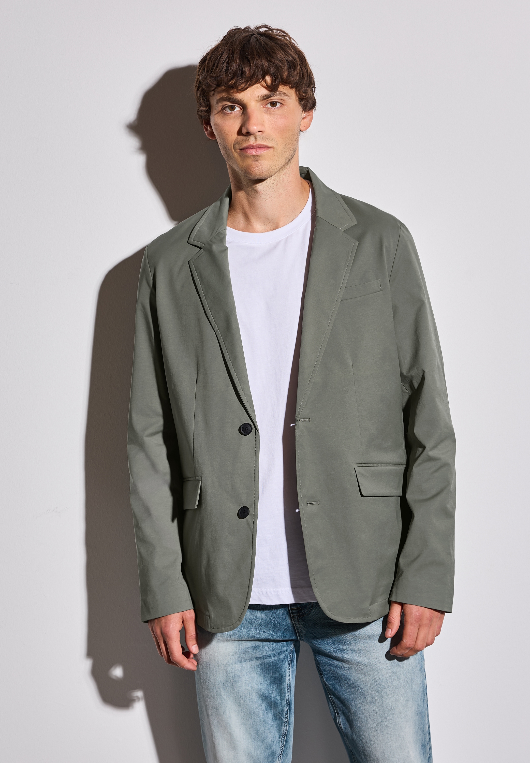 Sakko STREET ONE MEN, Herren, Gr. M40, grün (natural grün), Web, Obermaterial: 54% Baumwolle, 43% Nylon, 3% Elasthan; Futter: 100% Polyester, unifarben, Casual, gerade normal, V-Ausschnitt, Bündchen, Sakkos Sakko, aus softem Materialmix