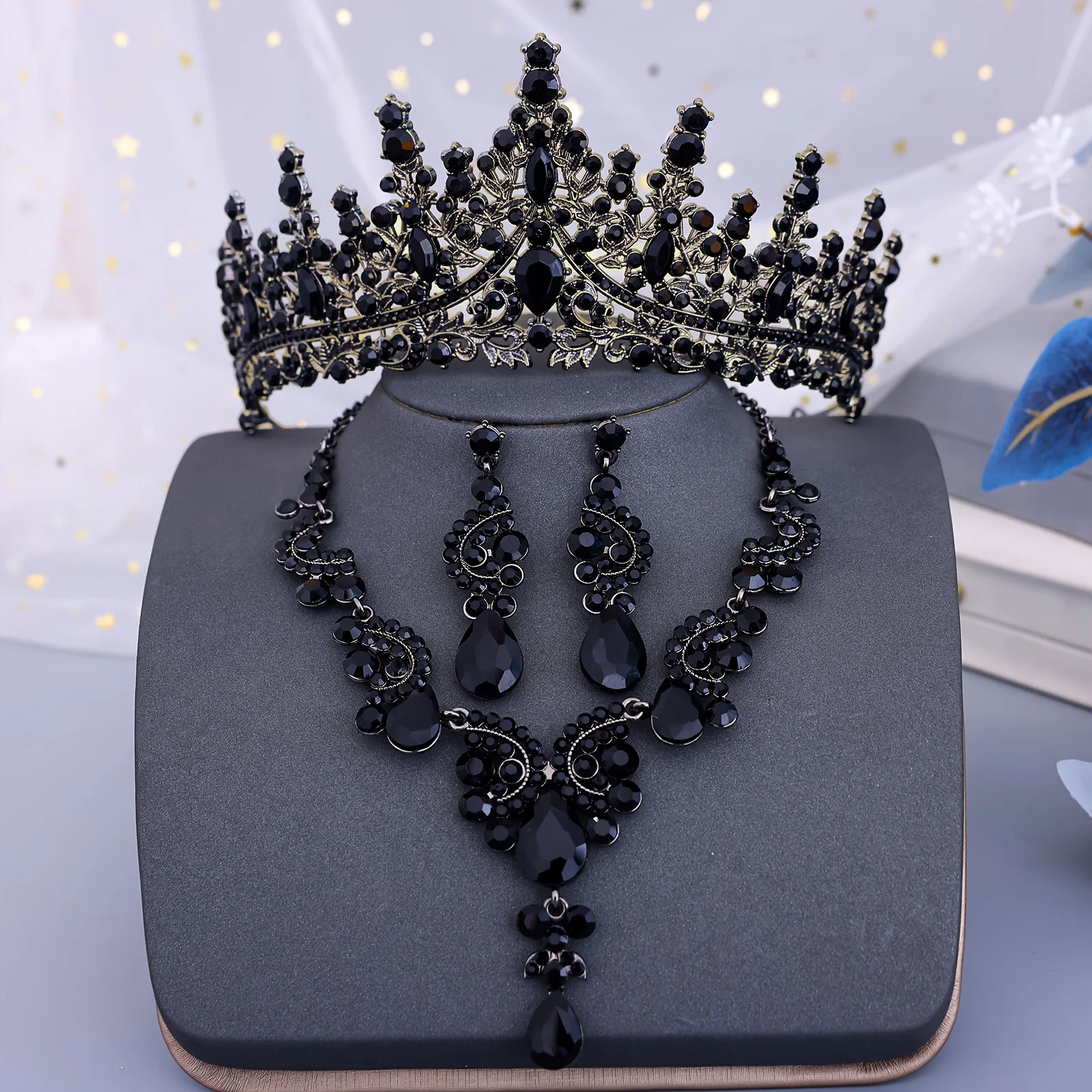 Schwarzes Kristall-Brautschmuck-Set für Frauen, Tiaras, Ohrringe, Halsband, Halskette, Brautkrone, Hochzeitskleid, Kostümzubehör Image
