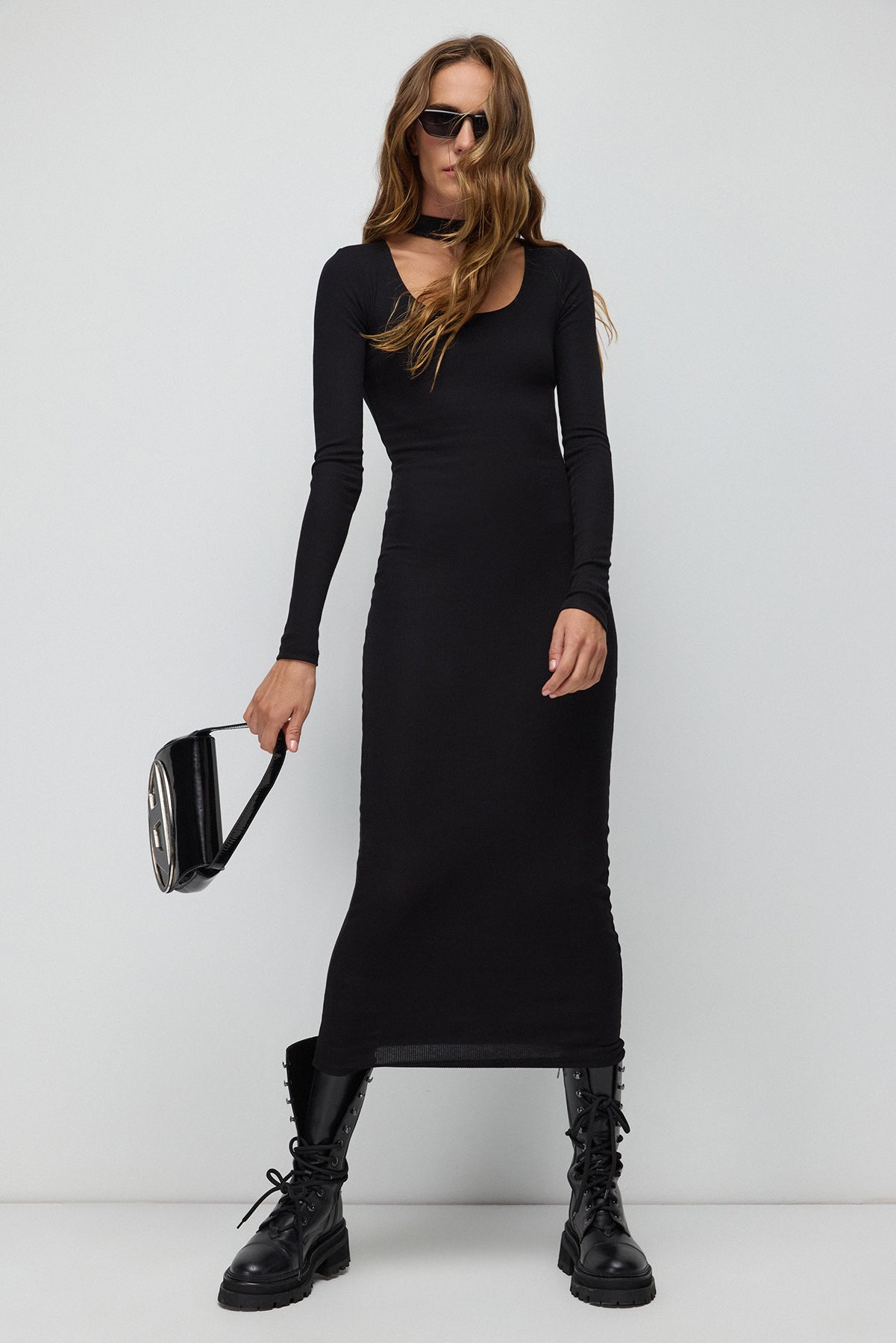 Rückenfreies Minikleid aus Stretchstoff Image