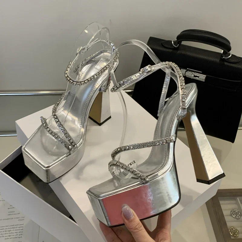 Eilyken Gold Silber Karree Frauen Sandalen Street Style Schnalle Plattform Ultra High Heels Bankett Party Damen Schuhe