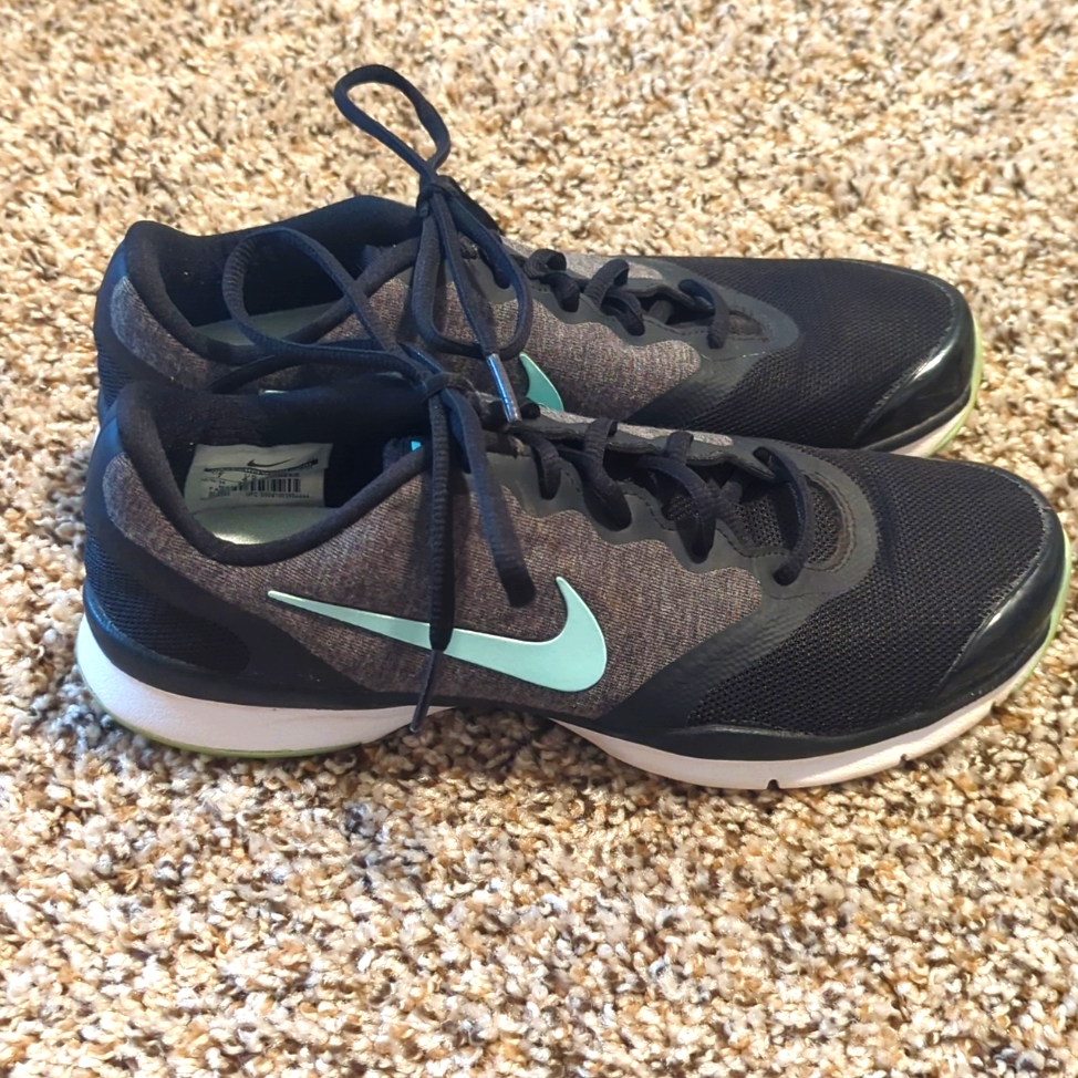 Nike Shoes | Women's Nike Tennis Shoes | Color: Black/Blue | Size: 7