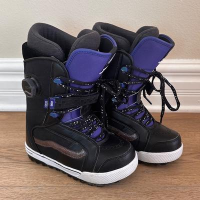 Vans Shoes | Vans Ferra Pro Snowboard Boots - Size 7 - Women's 2021 Season | Color: Black/Purple | Size: 7