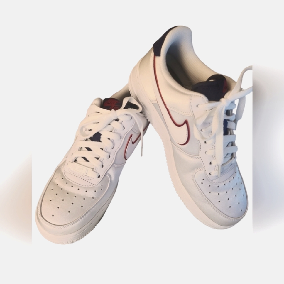 Nike Shoes | Very Rare Nike Air Force 1 Low '07 Pure White W/Red Accent Nike Swoosh Sz8 | Color: Red/White | Size: 8
