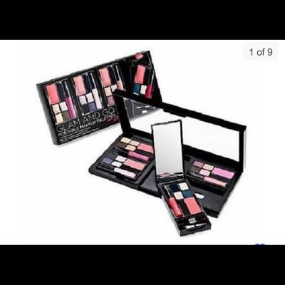 Victoria's Secret Makeup | Victoria's Secret Glam & Go Portable Travel Set 20 Eyeshadow 4 Gloss Eyeshadow | Color: Pink | Size: Os