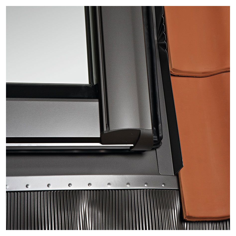 Roto Designo EDZ Rx200AR2 Ziegel Eindeckrahmen, 54x98 cm (5/9) Image