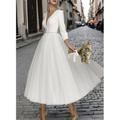 Elegantes A-Linien V-Ausschnitt Tüll Hochzeitskleid mit Falten und Kristallbrosche für Verlobung und Hochzeit