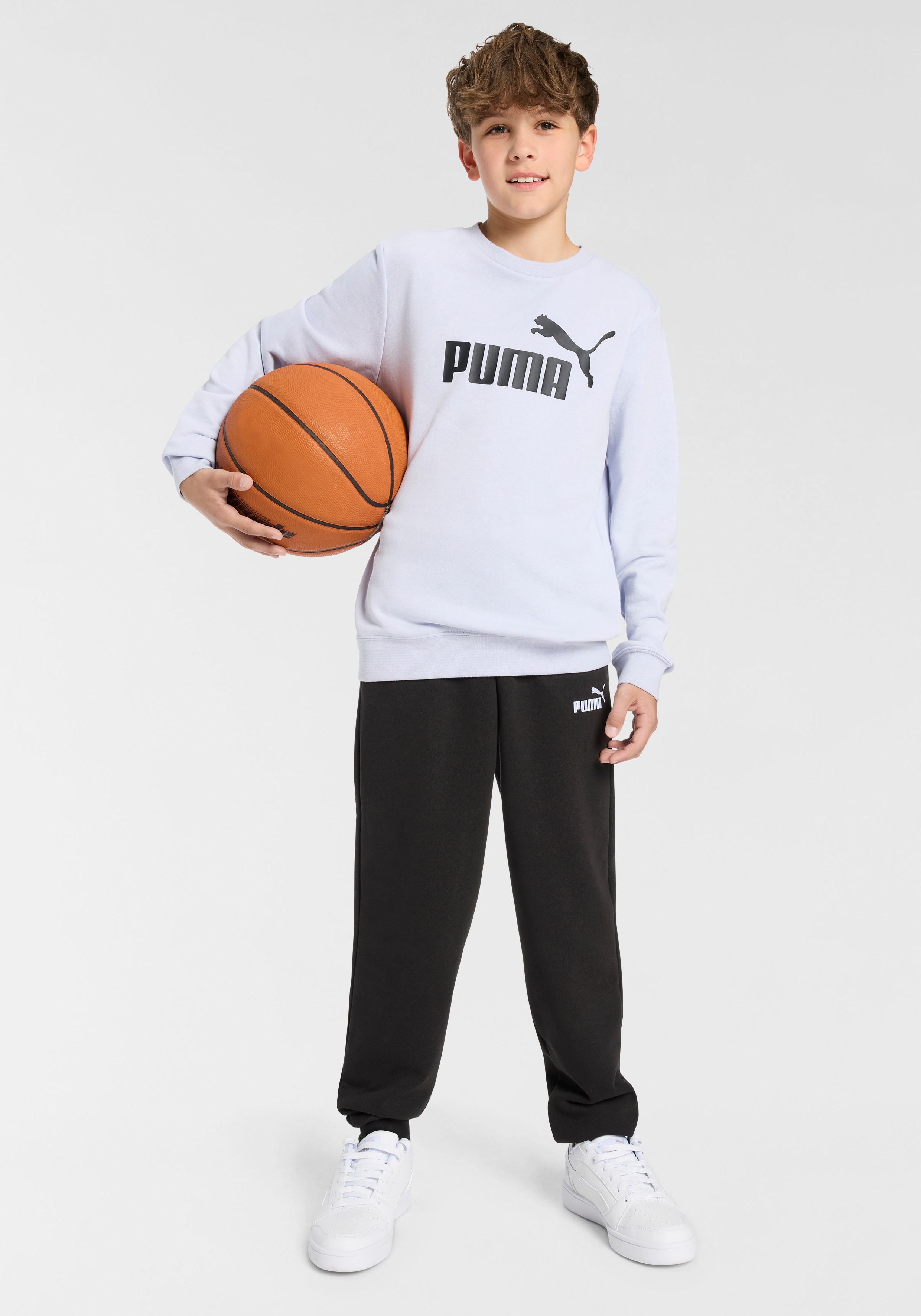 Trainingsanzug PUMA "ESS NO.1 LOGO CREW SWEAT SUIT TR B", Kinder, Gr. 176, cool weather, Sweatware, Obermaterial: 68% Baumwolle, 32% Polyester, bedruckt, Sportlich, regular fit, Sportanzüge, für Kinder, weiche Sweatware Image