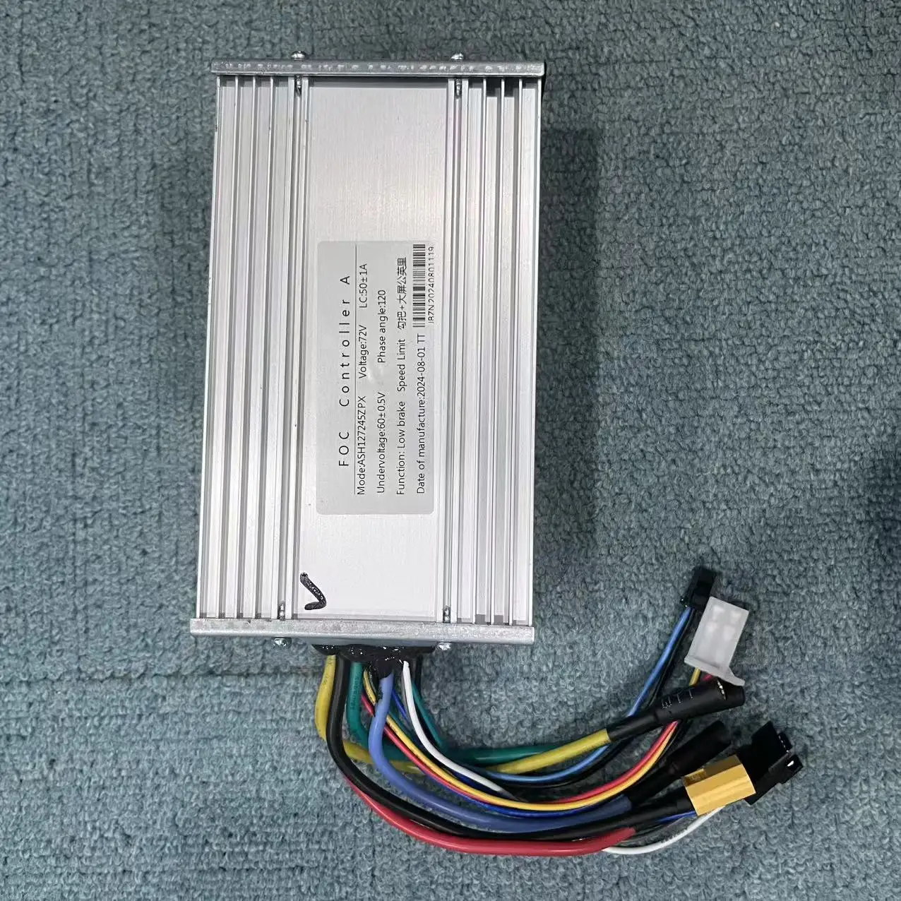 FOC JB 72V 60V 45A/50A 2800W 3000W 4000W 5000W 6000-7500W Elektroroller 12Mosfets Controller mit Fingerdrosselbeschleuniger Image