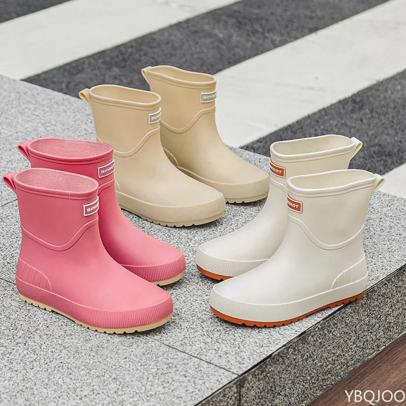 Neue mittellange Regenstiefel für Damen, modische, rutschfeste Wasserschuhe, wasserdichte kurze Regenstiefel, luxuriöse Komfort-Damenschuhe