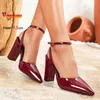 Sommer-Damenschuhe, 9,5 cm dicke High Heels, tägliche Mode, spitze Zehen, Schnallenriemen, Sandalen, große Größe 44, 45, 46, elegante Damen-Pumps