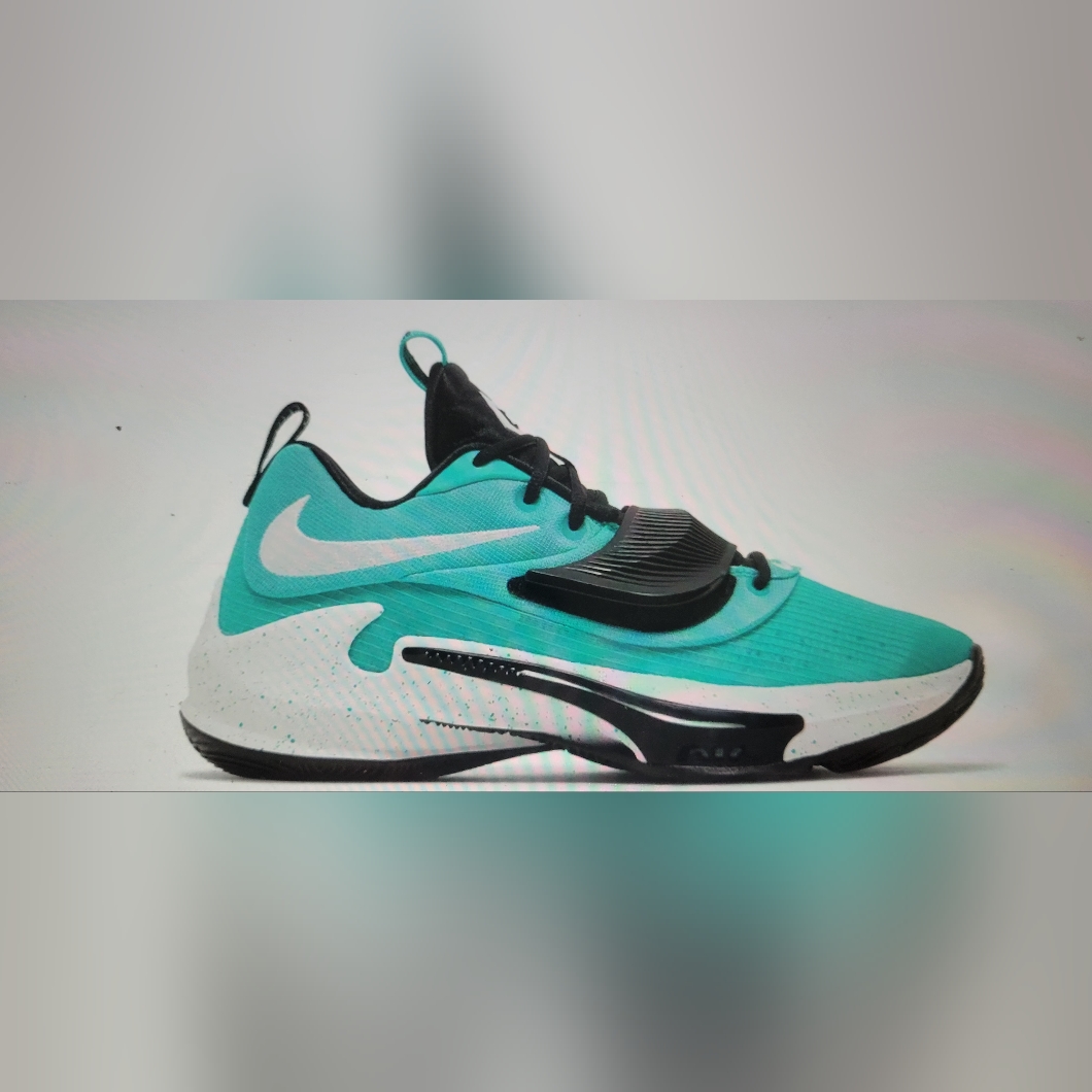 Nike Shoes | ' Nike Men's Zoom Freak 3 Team Low- Top Basketball Clear Jade/White Shoes | Color: Black/Green | Size: 10.5