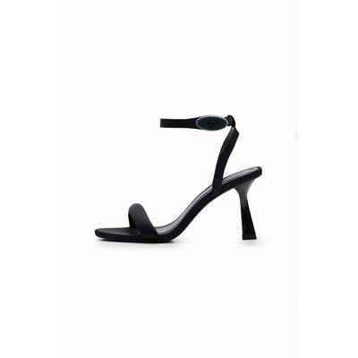 Ankle strap heeled sandal